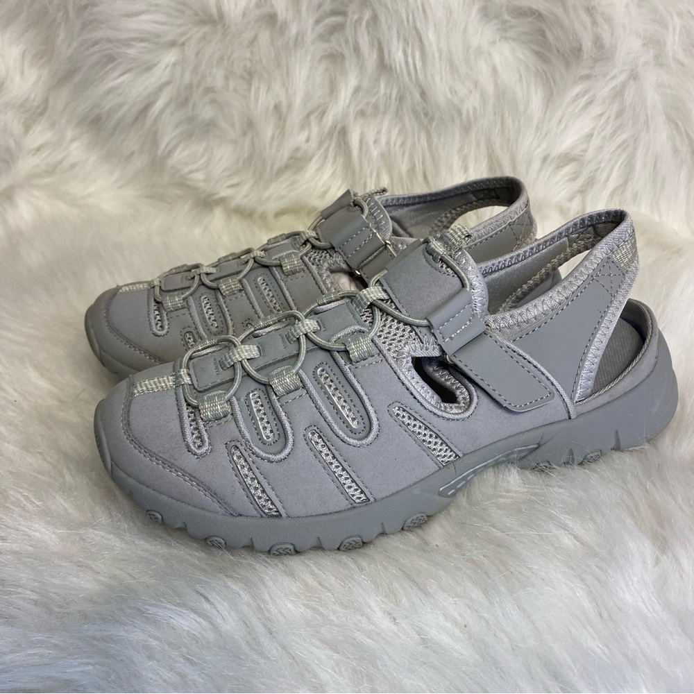 Comfortview Shoes Women’s Size‎ 8.5M New